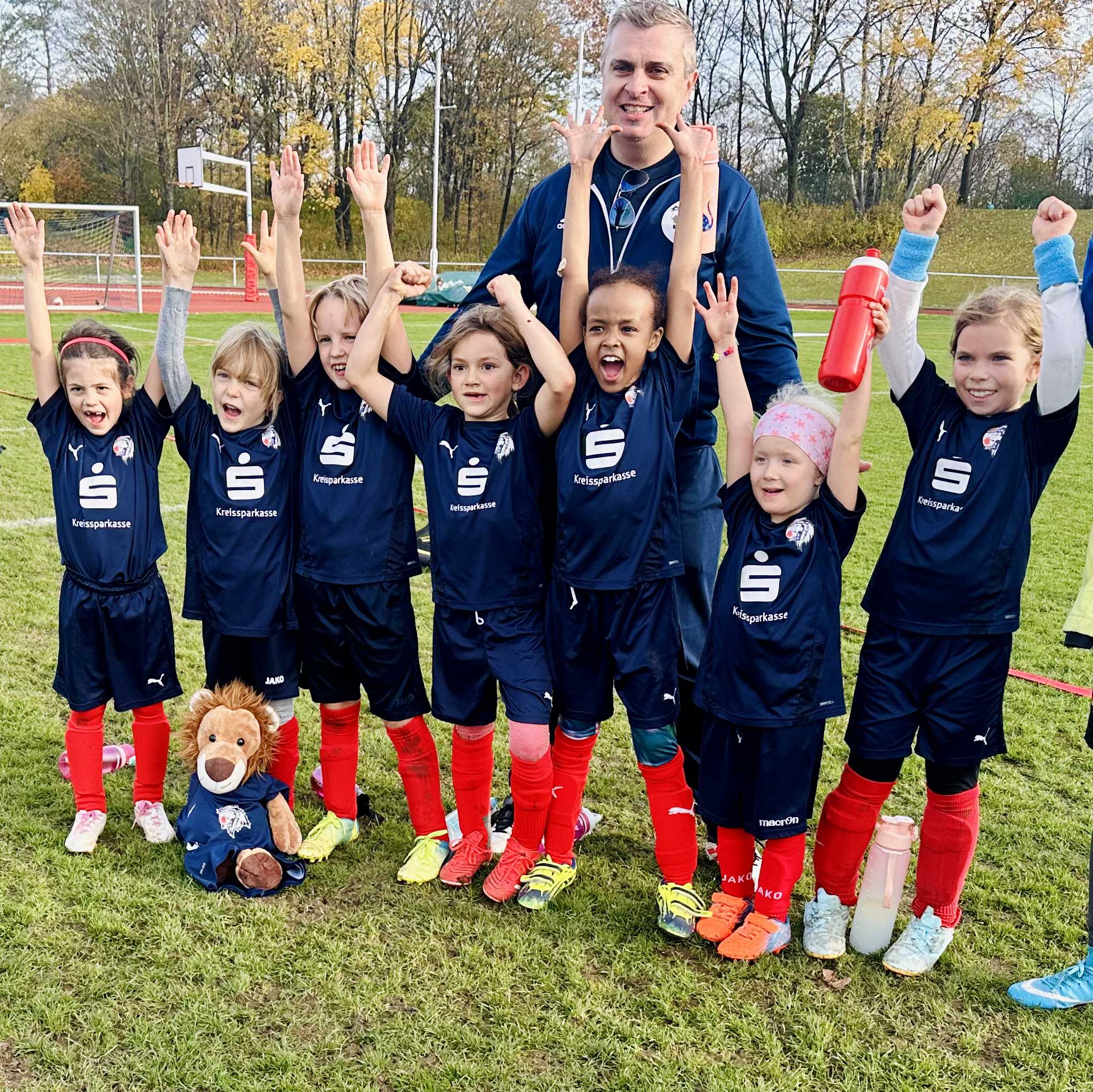 Trainer F Mädchen Gabriel